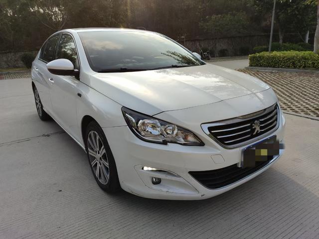 Peugeot 408