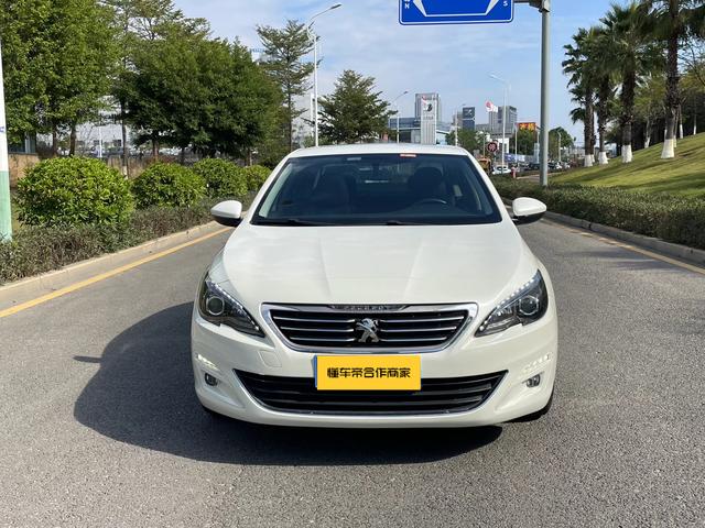 Peugeot 408