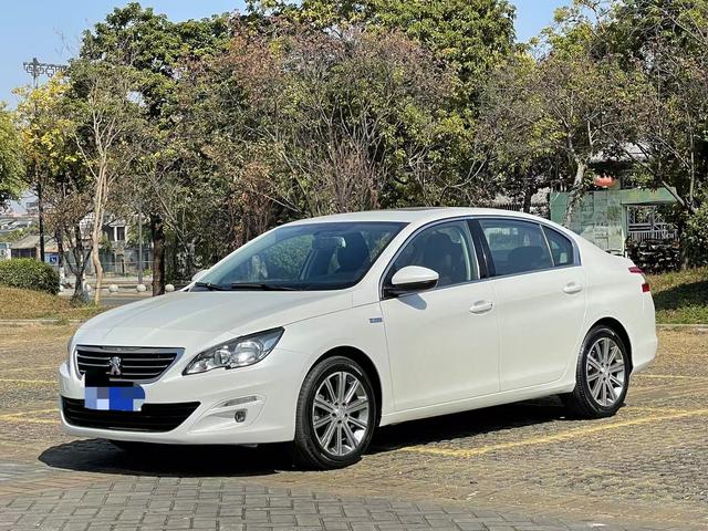 Peugeot 408