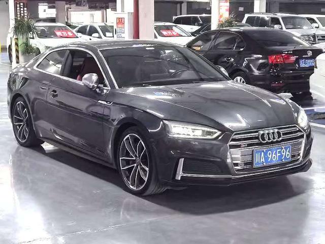 Audi S5