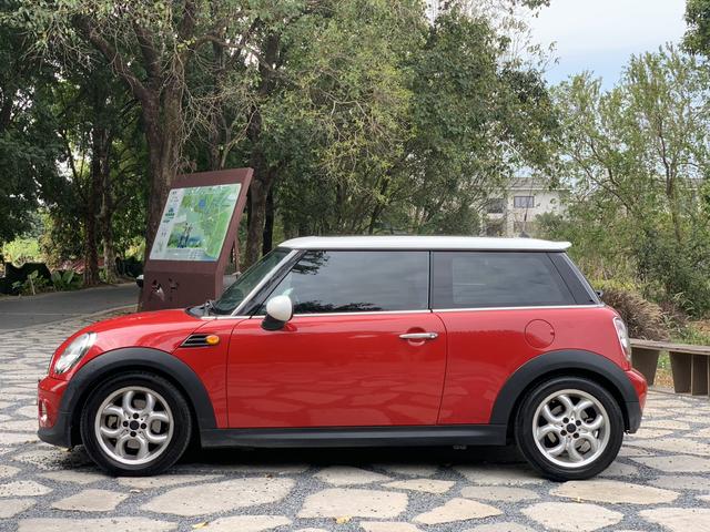 MINI MINI