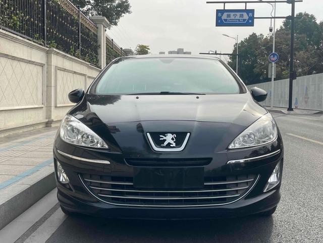 Peugeot 408