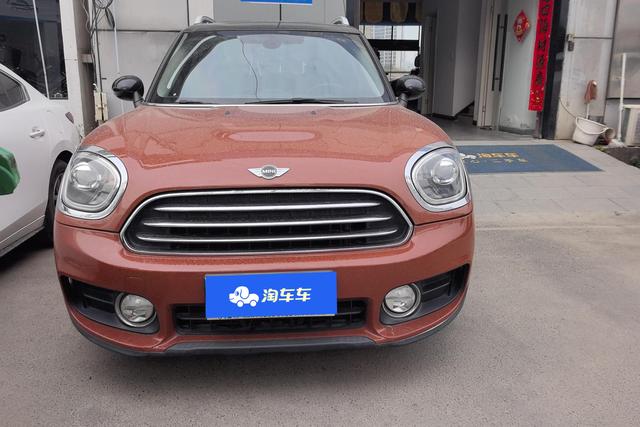 MINI COUNTRYMAN