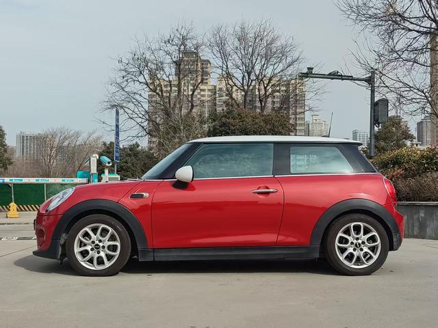 MINI MINI