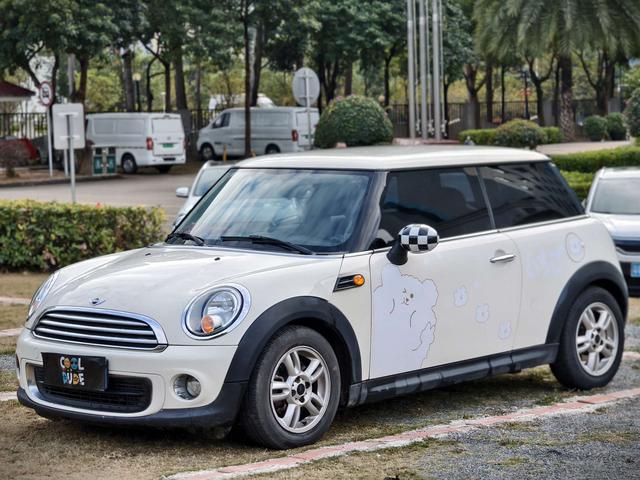 MINI MINI