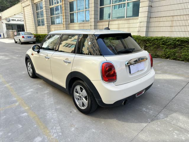 MINI MINI