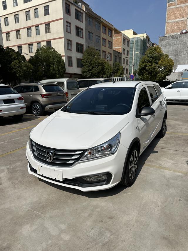 Baojun 310W