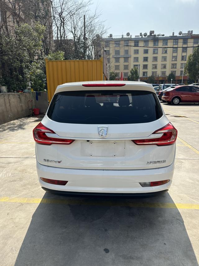 Baojun 310W