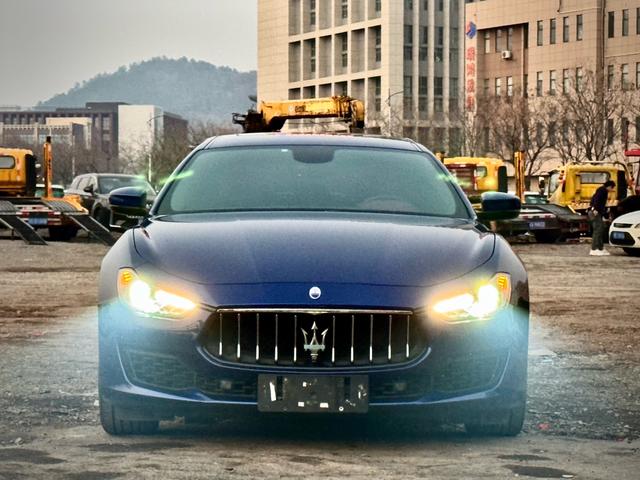 Maserati Ghibli