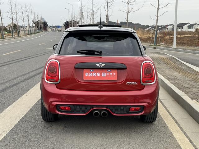 MINI MINI