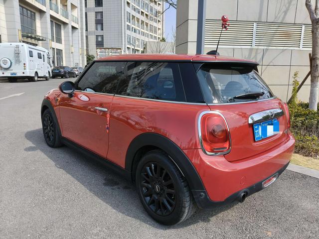 MINI MINI