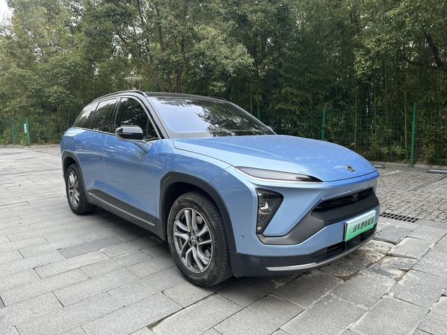 NIO ES6