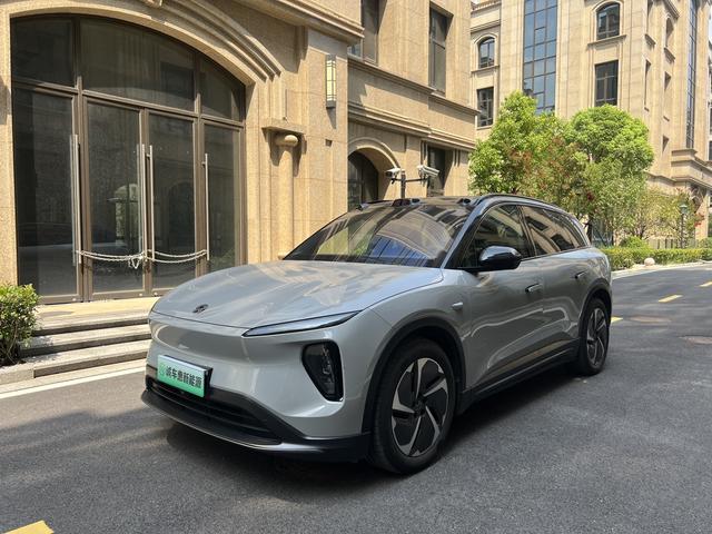 NIO ES6