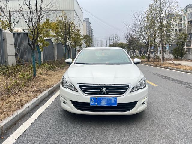 Peugeot 408