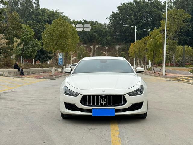 Maserati Ghibli