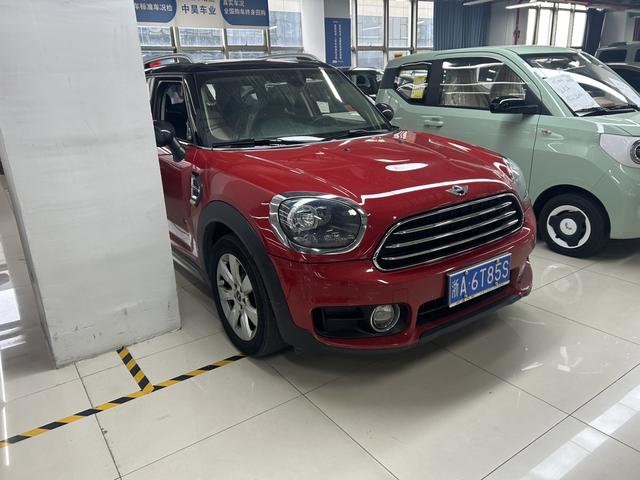 MINI COUNTRYMAN