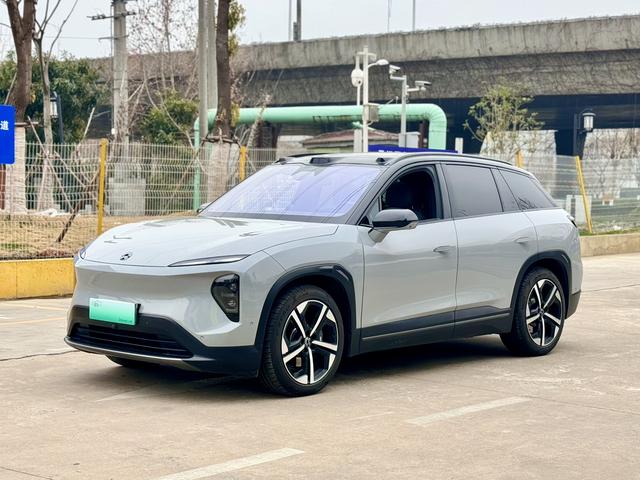 NIO ES7