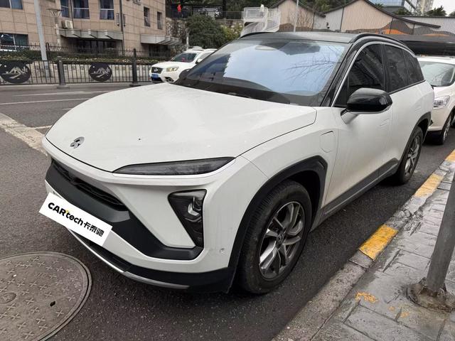 NIO ES6