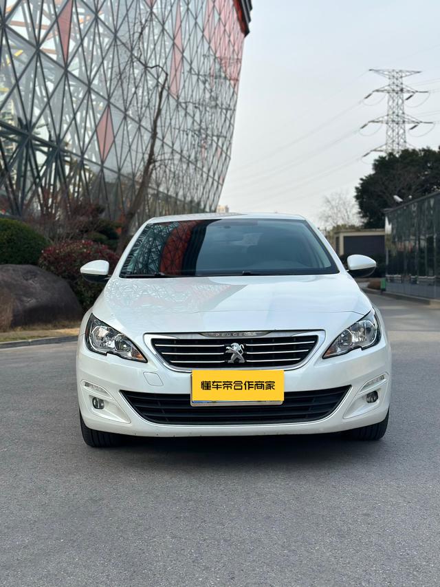 Peugeot 408