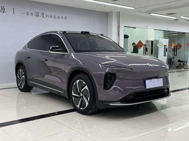 NIO EC6