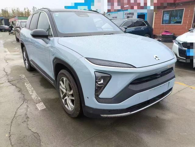 NIO ES6