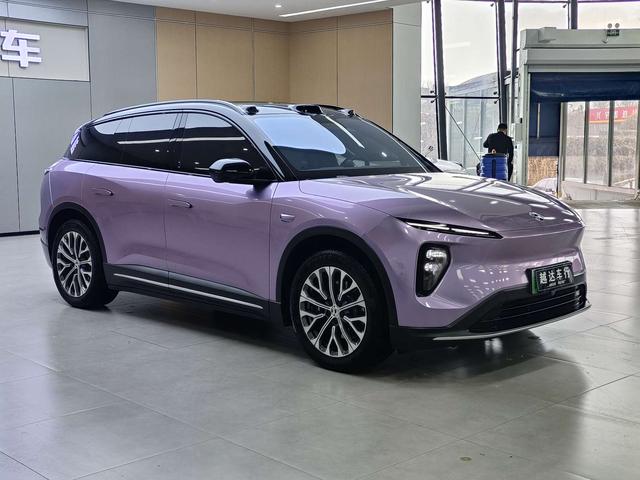 NIO ES6