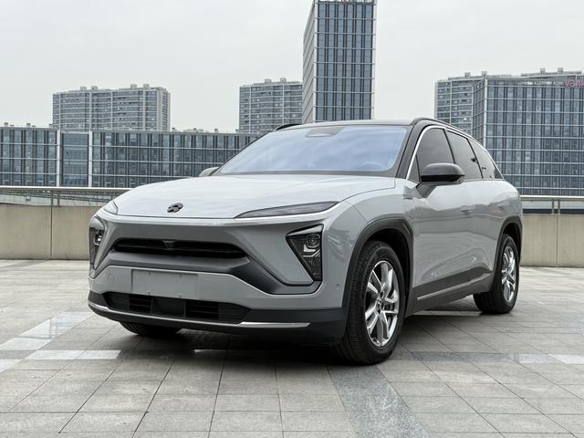 NIO ES6