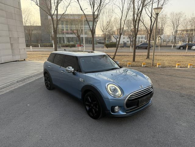 MINI CLUBMAN