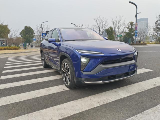 NIO EC6