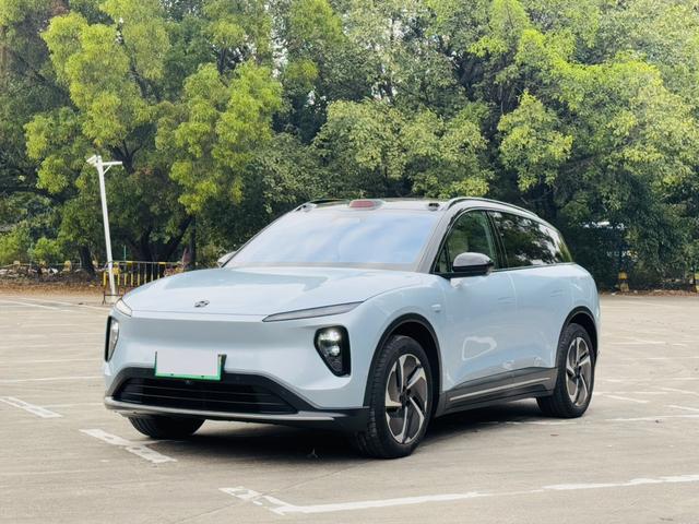 NIO ES6