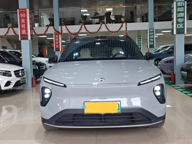 NIO ES6