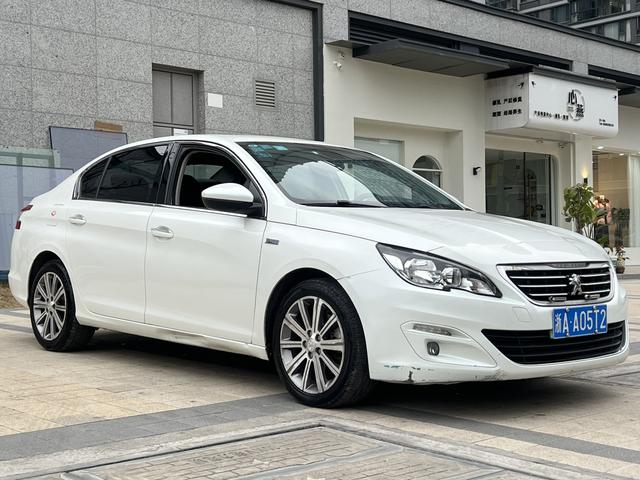 Peugeot 408