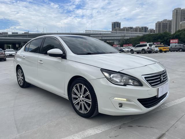 Peugeot 408