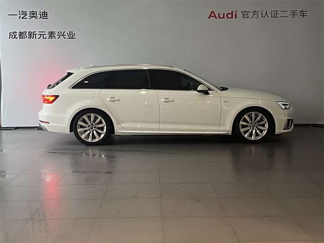 Audi A4 (imported)