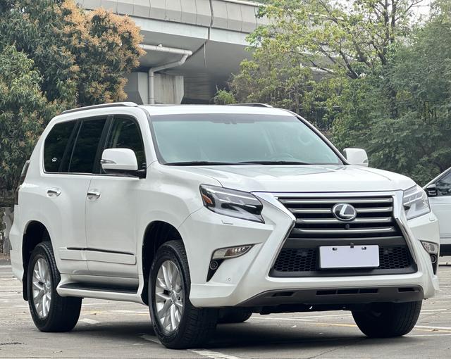 Lexus GX