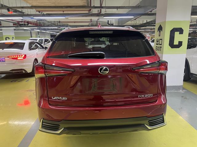 Lexus NX