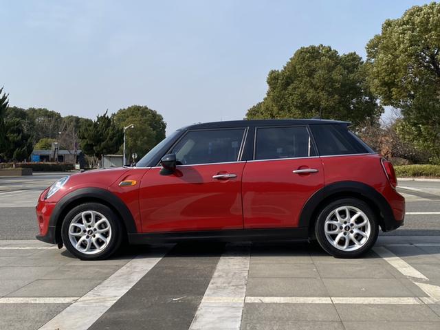 MINI MINI