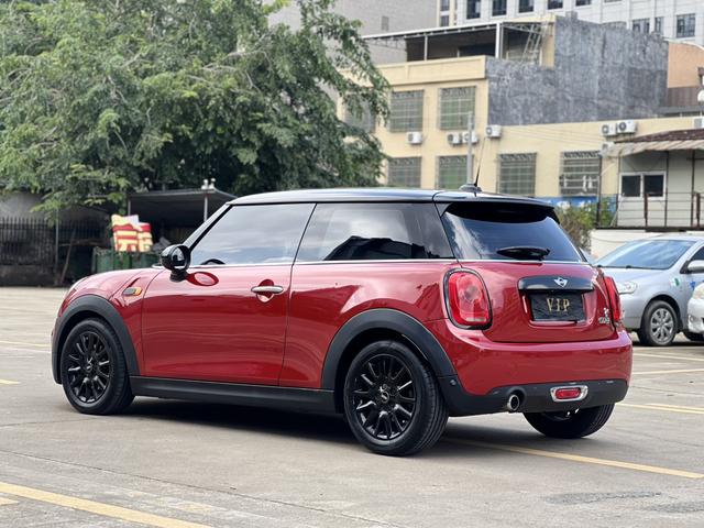 MINI MINI