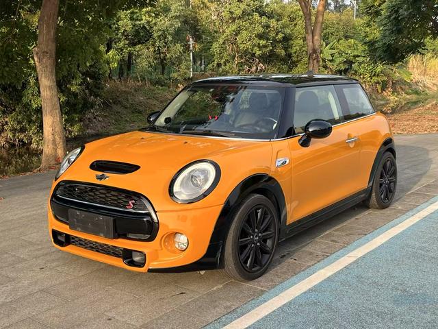 MINI MINI