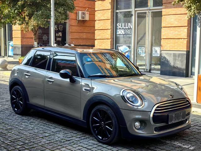 MINI MINI