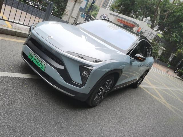 NIO ES6