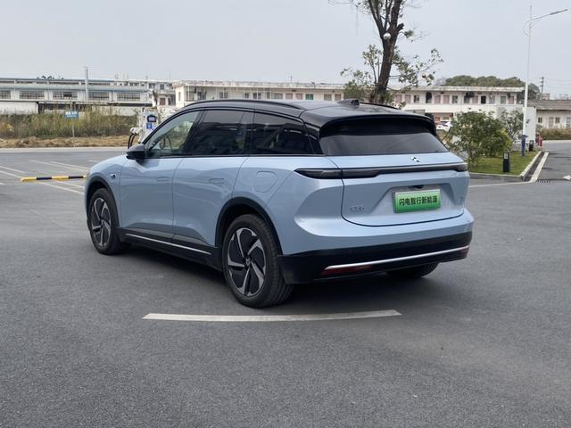 NIO ES6