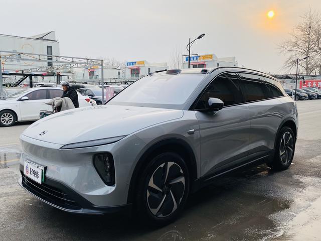 NIO ES6