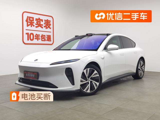 NIO ET5