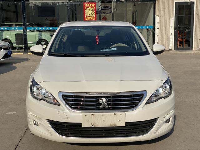 Peugeot 408