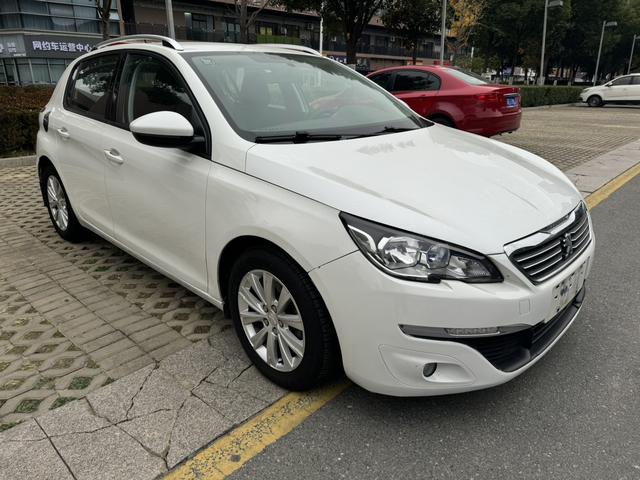 Peugeot 308S