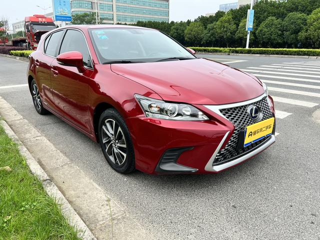 Lexus CT