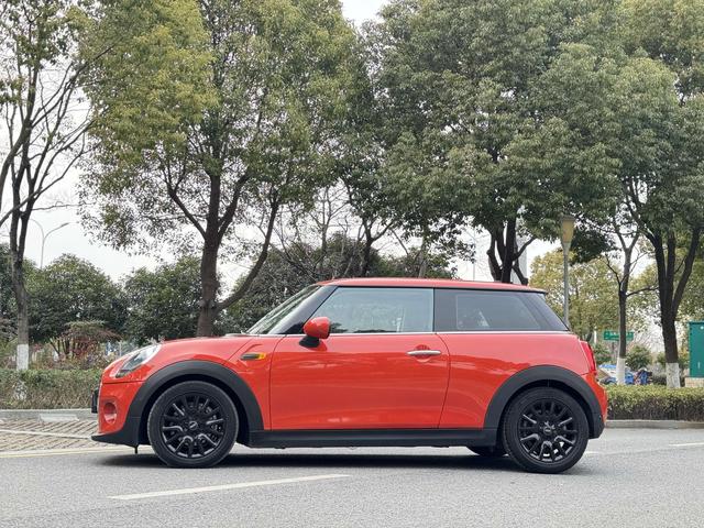 MINI MINI