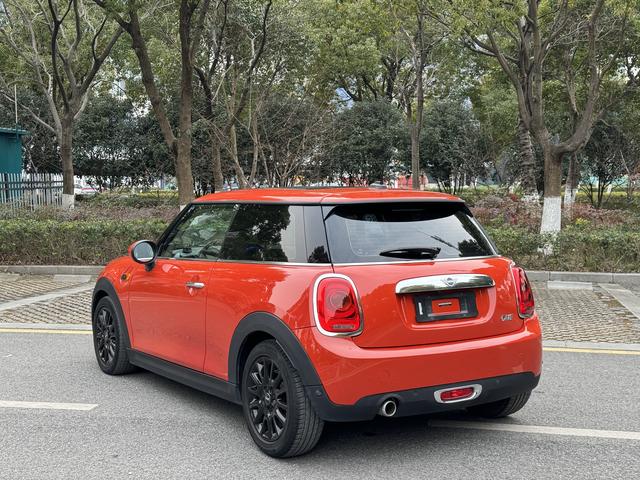 MINI MINI