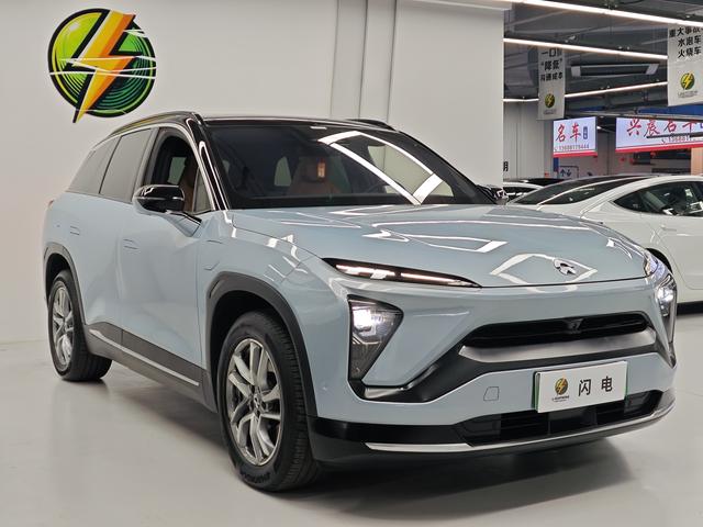 NIO ES6